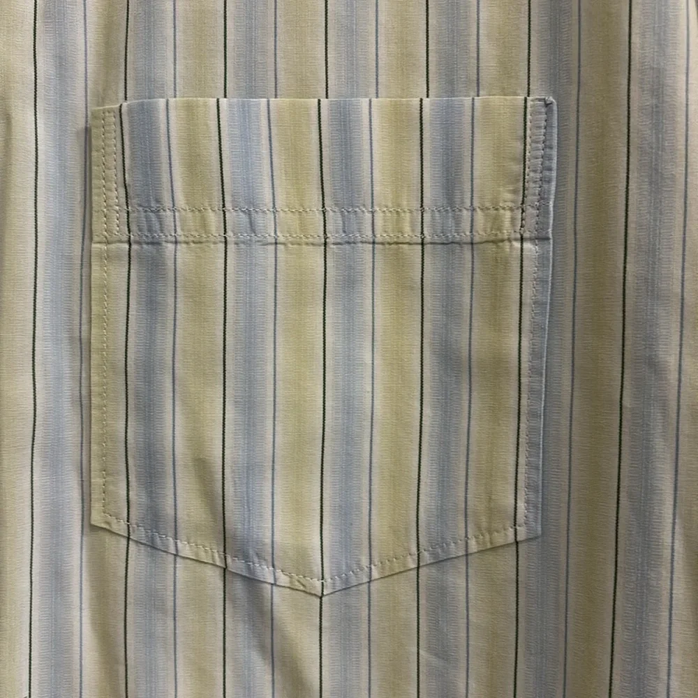 Robert Barakett men’s xl